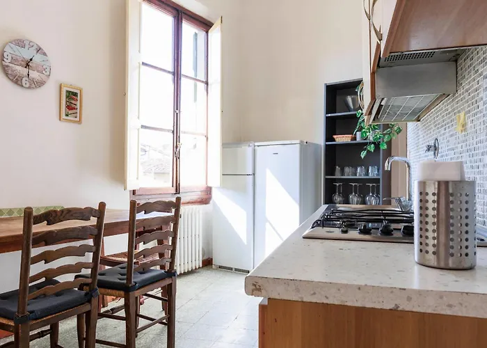 Faenza Huge Apartment